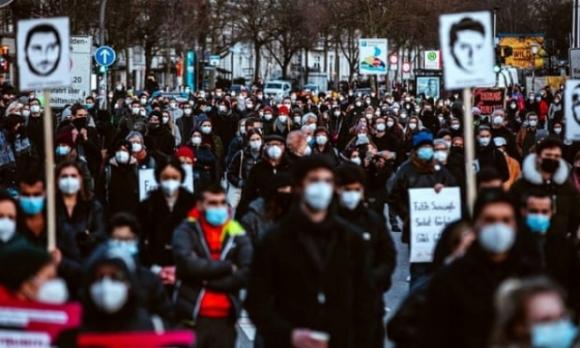 42 1 Toi Pham Cuc Huu Tro Thanh De Doa An Ninh Lon Nhat Voi Duc