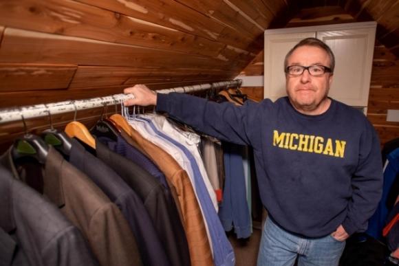 42 7 Nguoi Dan My Tiet Kiem Hang Nghin Usd Nho O Nha Tranh Dich Covid 19