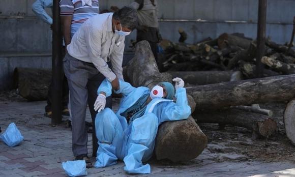 42 1 Ba Bai Hoc Tu Tham Kich Covid 19 An Do