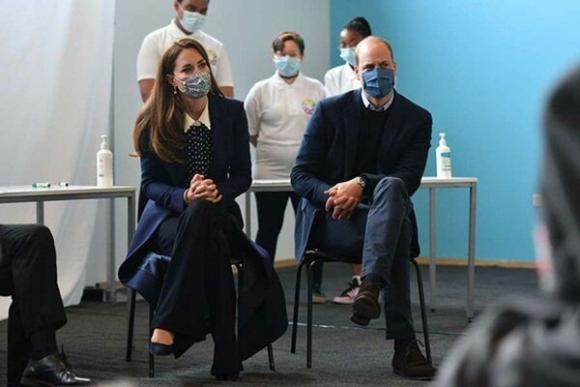 42 2 Vach Tran Muc Dich Den Toi Cua Harry Khi Thuc Hien Cuoc Tan Cong Cay Nghiet Vao Cha De