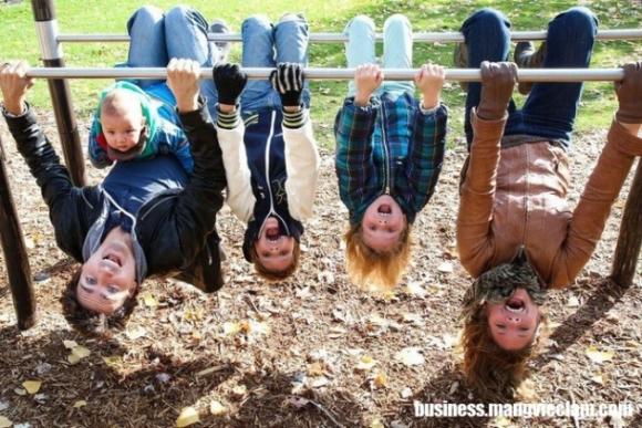 42 7 Thu Tuong Canada Va Cach Day Con Khien Moi Nguoi Than Phuc