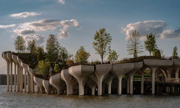 42 1 Cong Vien Noi Tren Song O New York