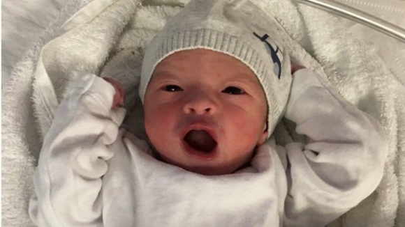 1 Em Be Goc Viet Chet Thuong Tam Chi 6 Ngay Sau Sinh Vu An Sau 5 Nam Phai Mo Lai Ho So Vi Qua Nhieu Uan Khuc Ben Trong