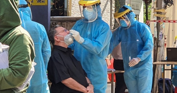 1 Sang 66 Tphcm Co Them 10 Nguoi Nghi Nhiem Sars Cov 2