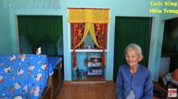 2 Nguoi Di Khap Mien Trung Tim Chung Cu Hoai Linh Lam Tu Thien Toi Bi Chui Boi De Doa