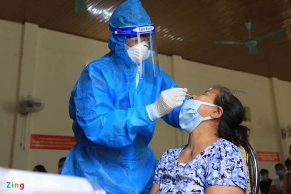 2 52 Y Bac Si Nghe An Ho Tro Ha Tinh Chong Dich