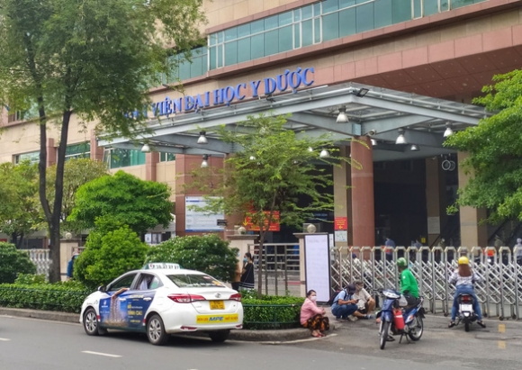 1 Benh Vien Dai Hoc Y Duoc Tphcm Ngung Tiep Nhan Tat Ca Benh Nhan