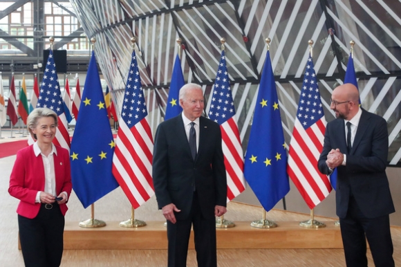 1 My Eu Ra Tuyen Bo Chung Cam Ket Cham Dut Dai Dich Covid 19