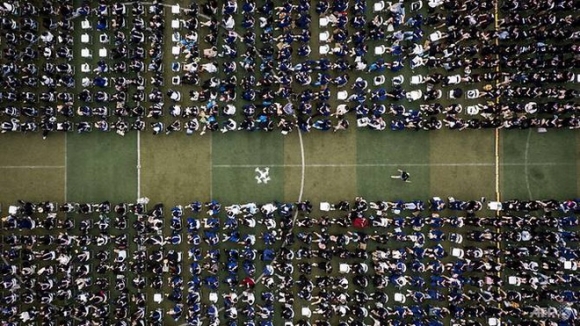 6 Hinh Anh Moi Choang Ngop O Tam Dich Covid 19 Dau Tien Tren The Gioi