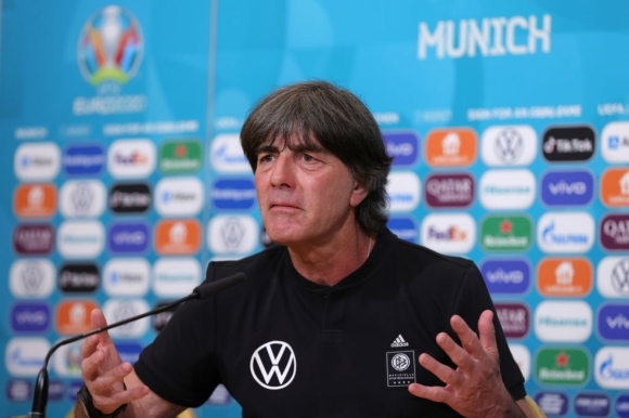 1 Duc Dai Chien Bo Dao Nha Hlv Joachim Loew Thua Nhan Su That Phu Phang