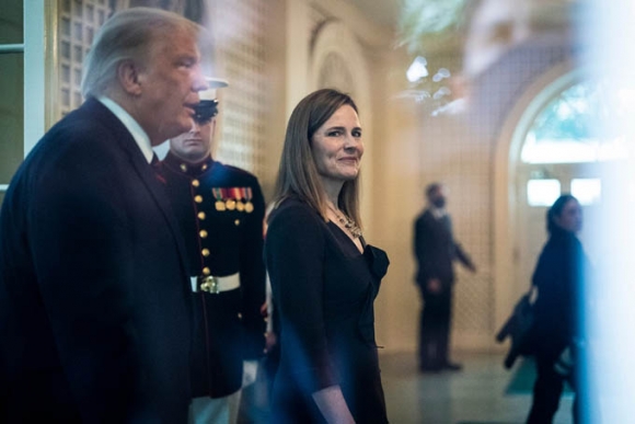 2 Chuyen Chua Ke Ve Cuoc Dieu Tri Covid 19 Cho Ong Trump