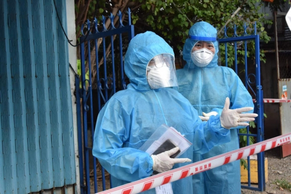 1 Ha Noi Ghi Nhan 2 Ca Covid 19 Moi Bo La Bao Ve Bvdk Bac Thang Long Con La Tai Xe Taxi