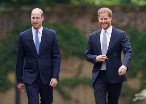 1 Gac Lai Song Ngam Hoang Tu William Harry Hoi Ngo Vi Cong Nuong Diana
