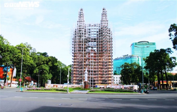 12 Duong Pho Vang Lang Trong Ngay Dau Tphcm Gian Cach Theo Chi Thi 16