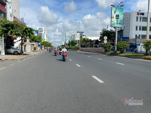 19 Tphcm Vang Lang Chua Tung Thay Trong Ngay Dau Cach Ly Xa Hoi