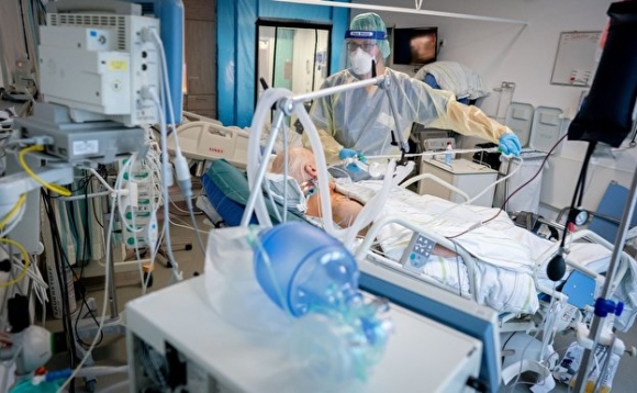 1 Nguoi Dan Tho O Tiem Chung Duc Doi Mat Nguy Co Bien The Delta Lan Luot