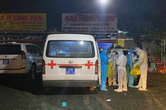 1 Nu Cong Nhan Nghi Mac Covid 19 Tam Dung Cong Ty Co Gan 5000 Lao Dong Tai Binh Phuoc