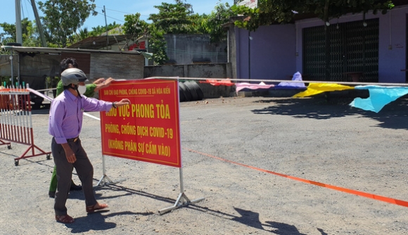 1 Tu Mua Dung Cu Test Nhanh Thay Duong Tinh Covid 19 Nguoi Ban Thit Goi Bao Tram Y Te