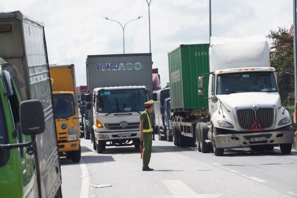 2 Ngay Dau Cho Doi Ket Qua Test Nhanh Sars Cov 2 De Duoc Vao Tp Hai Phong