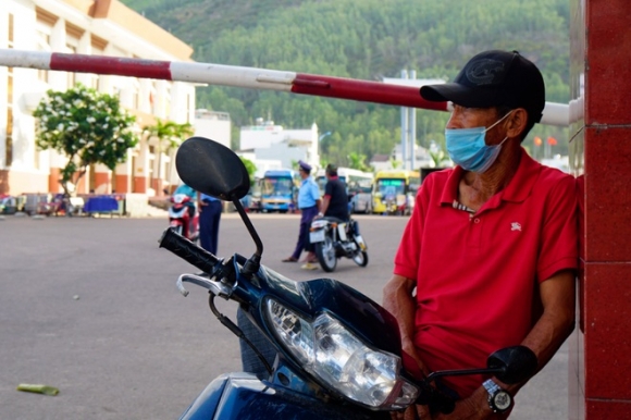 3 Xich Lo Xe Om Thoi Covid 19 Ngoi Tu Sang Den Chieu Roi Ve Tay Trang