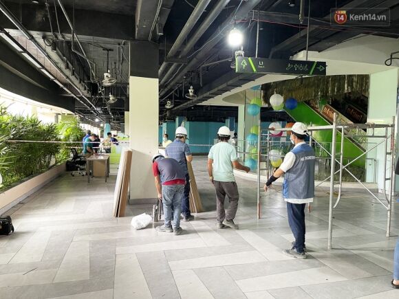 4 Toan Canh Ben Trong Thuan Kieu Plaza Dang Thi Cong Chuyen Doi Thanh Benh Vien Da Chien 1000 Giuong Benh