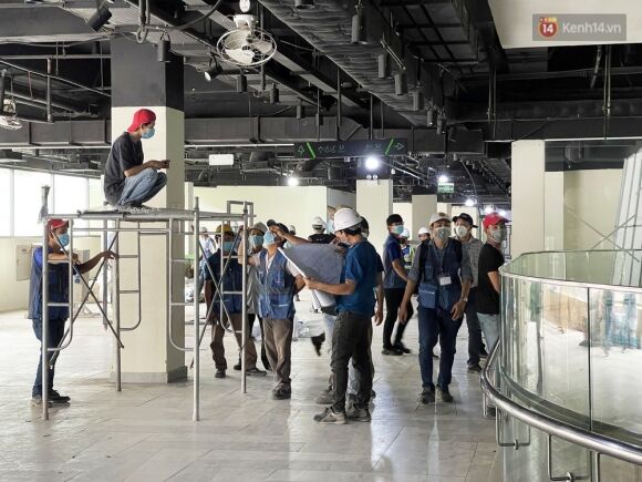 5 Toan Canh Ben Trong Thuan Kieu Plaza Dang Thi Cong Chuyen Doi Thanh Benh Vien Da Chien 1000 Giuong Benh