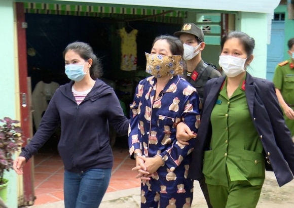 1 An Giang Kham Xet 16 Tiem Vang Nha O Lien Quan Duong Day Cua Ba Trum Buon Lau