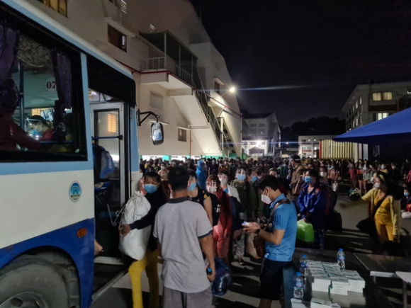 1 Binh Duong Can Moc 1500 Ca Mac 79 Do Thi Dong Dan Deu Gian Cach