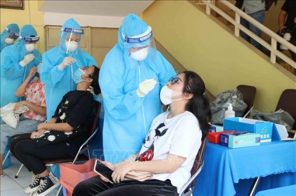 1 Sang 117 Them 607 Ca Mac Covid 19 Rieng Tp Ho Chi Minh 443 Ca