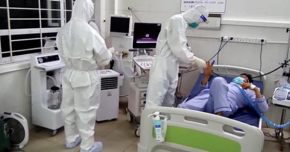 1 Them 4 Benh Nhan Covid 19 Tu Vong Y Bac Si Benh Vien Bach Mai Va Dh Y Ha Noi Chi Vien Phia Nam