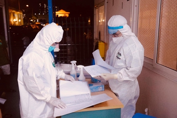 1 Ha Noi Ghi Nhan Them 1 Truong Hop Covid 19 3 Toa Nha Bi Phong Toa