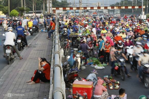 1 500 Nghin Cong Nhan Bi Anh Huong Viec Lam Do Dich Benh