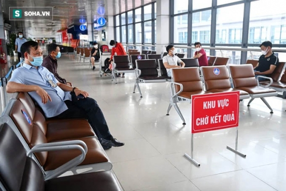 2 Can Canh Dich Vu Test Nhanh Covid 19 Trong 30 Phut O San Bay Noi Bai Cho Hanh Khach Di Tphcm