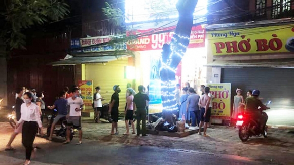 2 10 Gio Truy Bat Ke Sat Hai Nu Chu Shop Quan Ao O Hung Yen