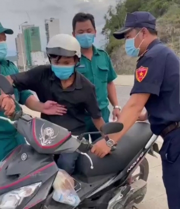 1 Banh Mi Khong Phai Thuc Pham Thiet Yeu Va Noi Buon Mat Viec Cua Nan Nhan