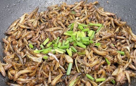 6 Co Giao O Nha Nau Bun Rieu Thit Heo Lam Banh Cuon Lam Tu Banh Trang Kho