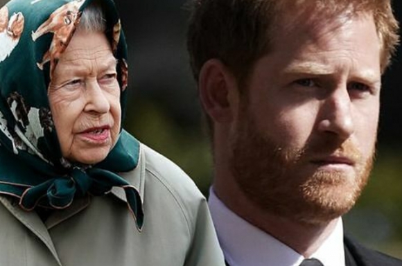 1 Harry Ky Hop Dong Viet 4 Sach Cuon Thu Hai Sau Khi Nu Hoang Bang Ha