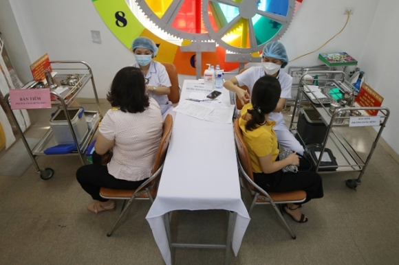 1 Ha Noi Bat Dau Chien Dich Tiem Chung Toan Thanh Pho