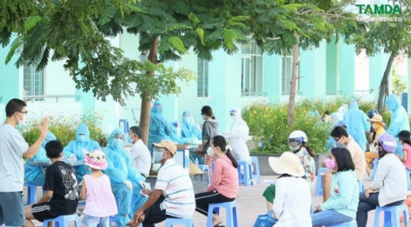 1 Ngay 277 Viet Nam Ghi Nhan 7911 Ca Mac Covid 19 Rieng Tphcm Co 6318 Truong Hop