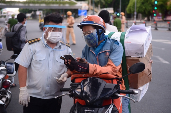 1 Phi Ship Hang Xe Cong Nghe Nhay Mua Cac Hang Noi Gi