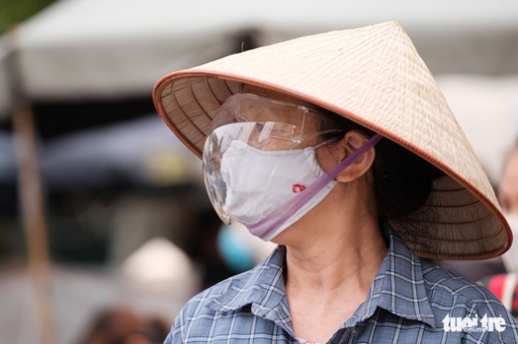 6 Dung Phieu Nguoi Ha Noi Thay Doi Thoi Quen De Di Cho Theo Gio