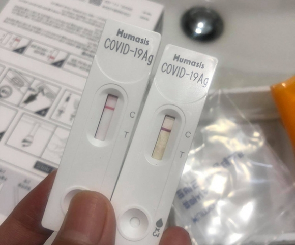 1 Tphcm Chan Chinh Mua Ban Test Nhanh Covid 19 Tai Cac Nha Thuoc