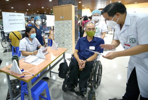 5 Hang Tram Nguoi Lao Dong Khuyet Tat Vui Vi Duoc Tiem Vac Xin Phong Covid 19