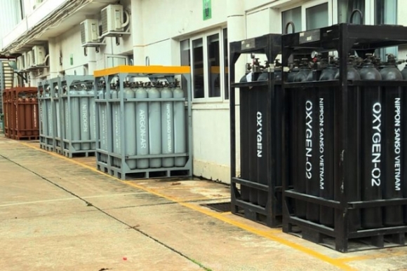 2 Can Canh Nha May San Xuat Oxy Y Te Khong Lo Phuc Vu Benh Vien Dieu Tri Covid 19