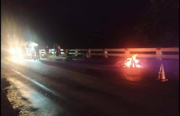 1 Xot Xa Ca Gia Dinh Gap Nan Tren Duong Ve Que Tranh Dich Covid 19