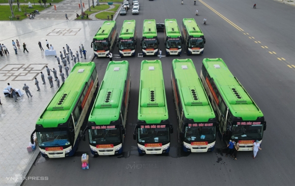 3 Nhieu Tinh Mien Trung Tinh Ho Tro Tien Cho Nguoi Dan O Lai Tp Hcm