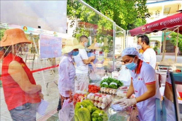 1 Ha Noi Them 21 Truong Hop Duong Tinh Moi Trong Do Co Quan Ly Va Nhan Vien Sieu Thi