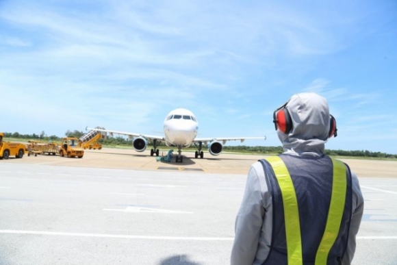 1 Duoc Don Bang May Bay Mien Phi Ve Ha Tinh Mot So Nguoi Tim Cach Tron Khu Cach Ly