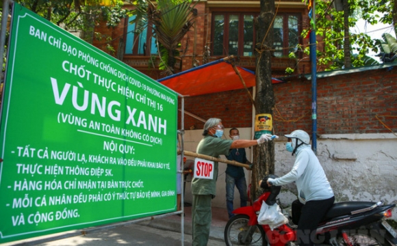 1 Nong Ha Noi Tiep Tuc Gian Cach Xa Hoi Den 6h Ngay 238