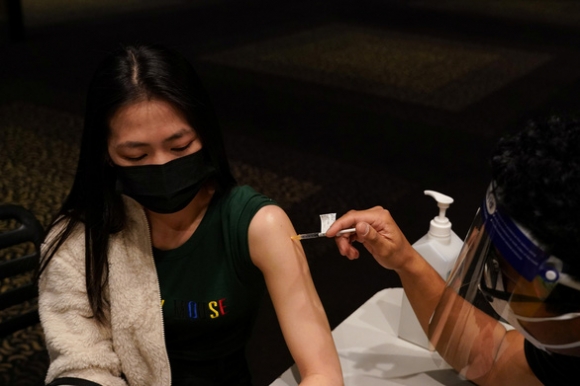 1 Bien The Delta Gay Bien Chung Tim Khien Nguoi Tre Chua Tiem Vac Xin De Tu Vong